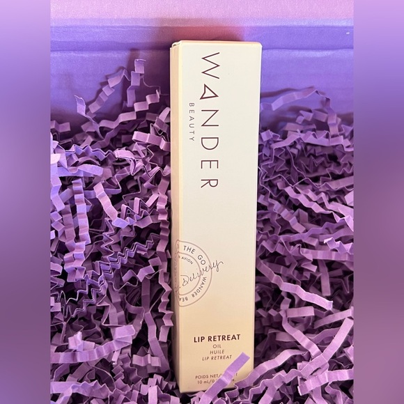 Wander Beauty Lip Retreat Oil in Skinny Dip - Picture 9 of 10